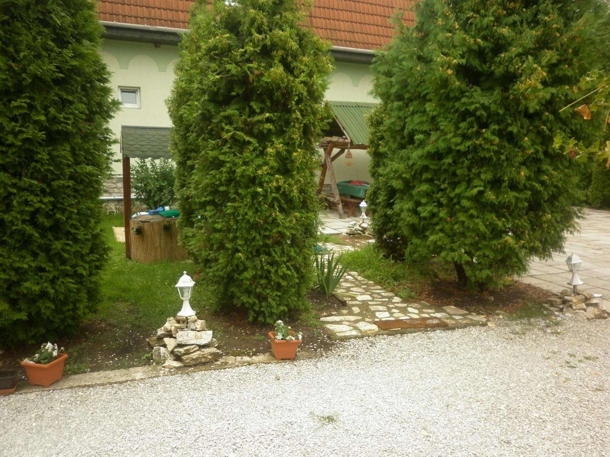 Taltos Vendeghaz Bed & Breakfast ซิลวาชวาร็อด ภายนอก รูปภาพ