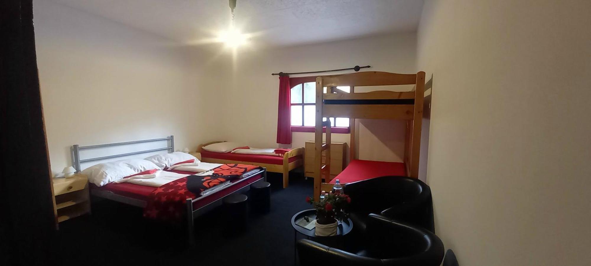 Taltos Vendeghaz Bed & Breakfast ซิลวาชวาร็อด ภายนอก รูปภาพ