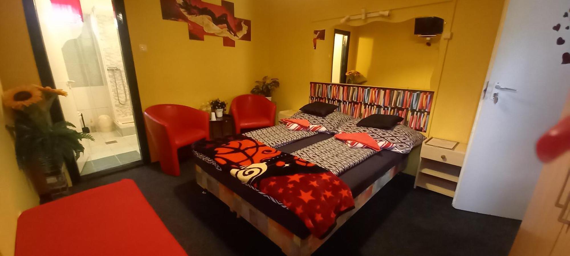 Taltos Vendeghaz Bed & Breakfast ซิลวาชวาร็อด ภายนอก รูปภาพ