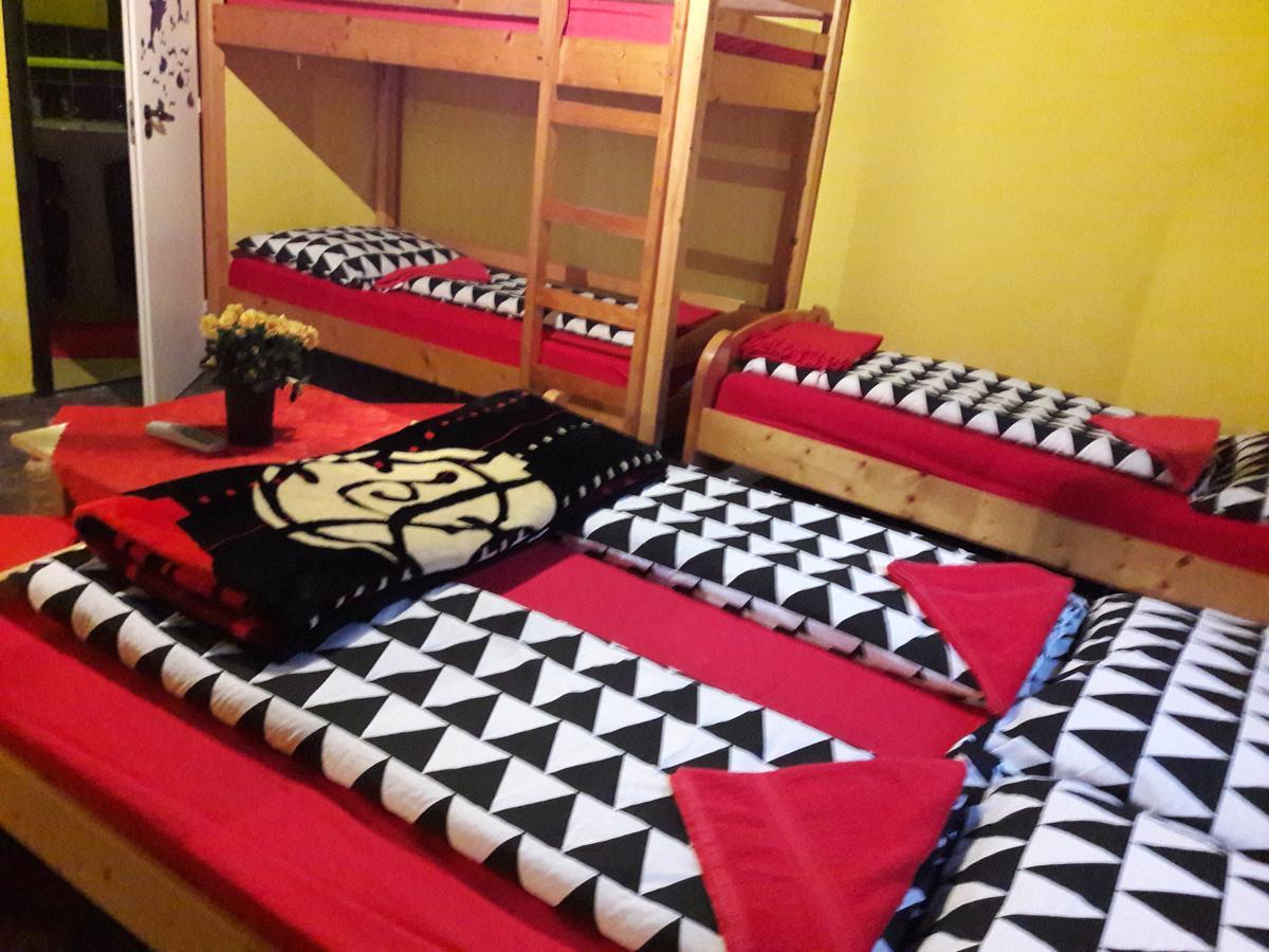 Taltos Vendeghaz Bed & Breakfast ซิลวาชวาร็อด ภายนอก รูปภาพ